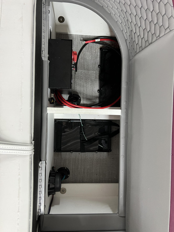 Qwest 820 E RLS LTZ TT2