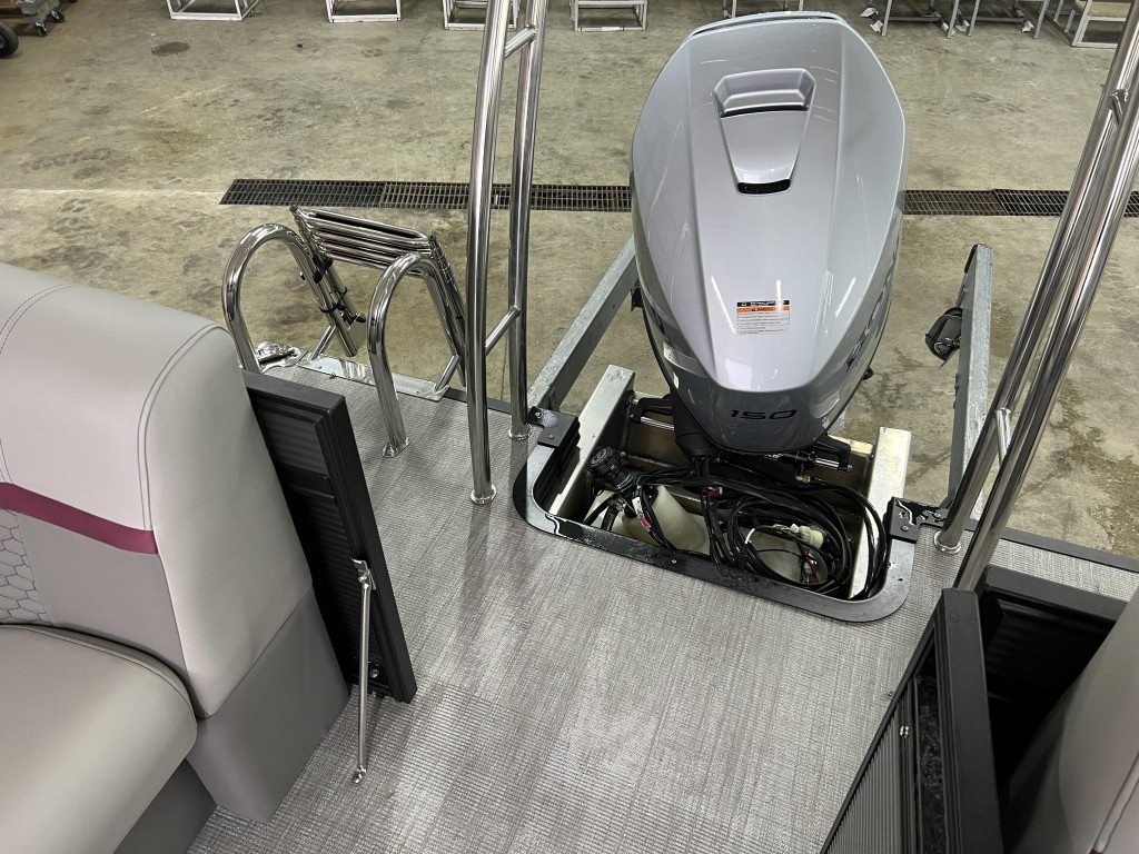 Qwest 820 E RLS LTZ TT2