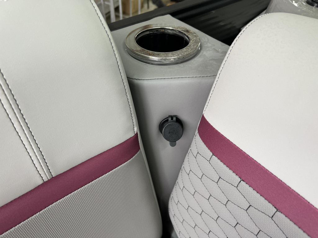 Qwest 820 E RLS LTZ TT2