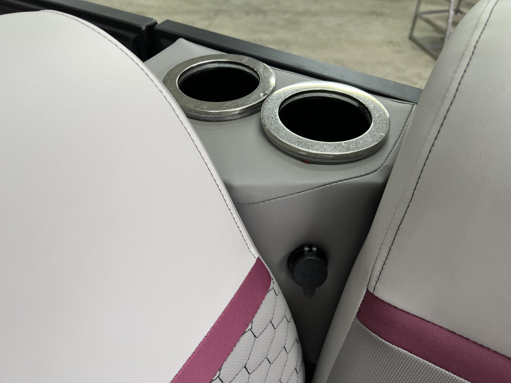 Qwest 820 E RLS LTZ TT2