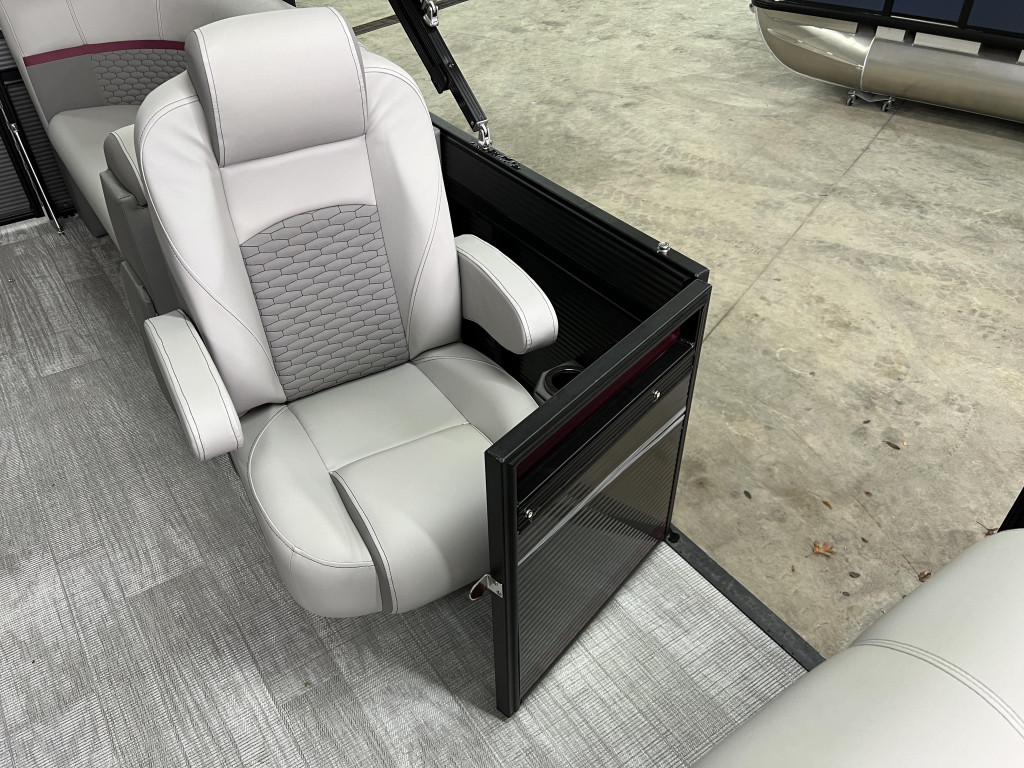 Qwest 820 E RLS LTZ TT2