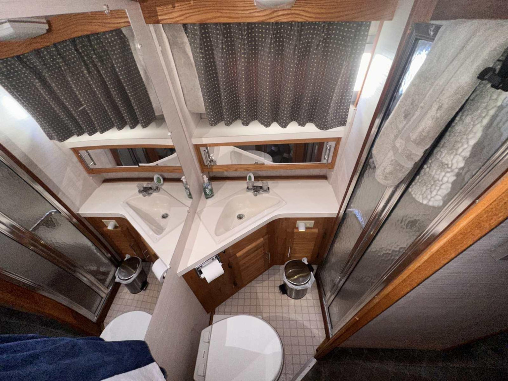 Silverton Double Cabin