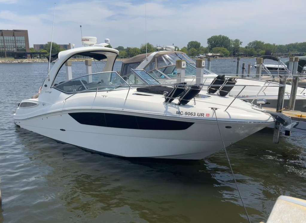Sea Ray 330 Sundancer