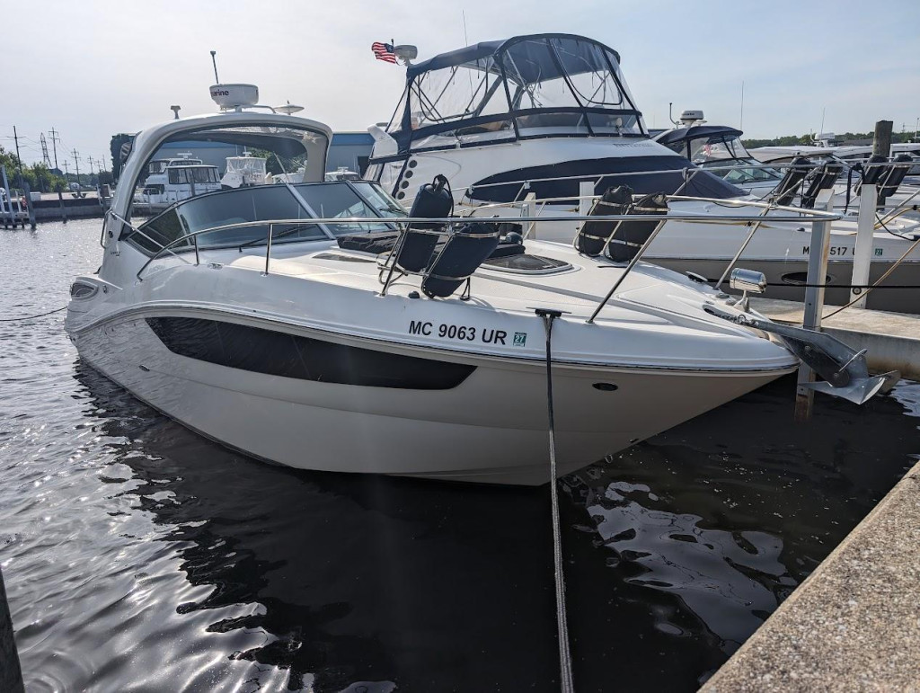Sea Ray 330 Sundancer
