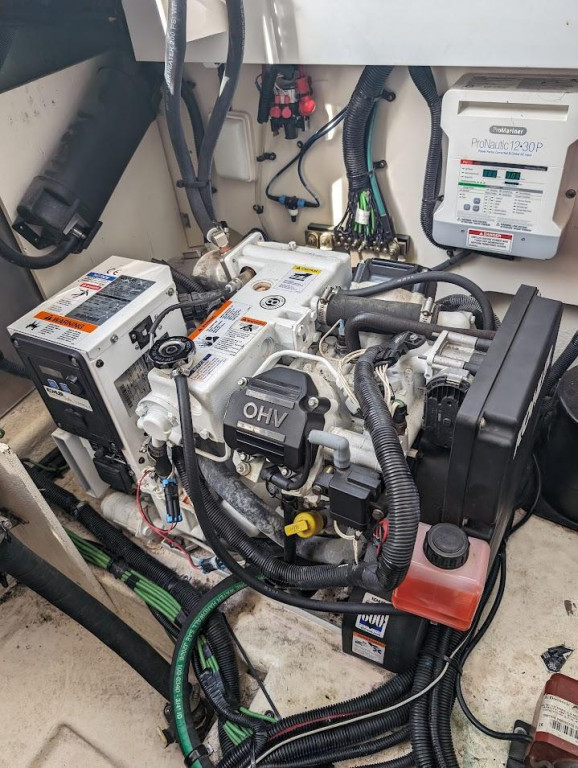 Sea Ray 330 Sundancer