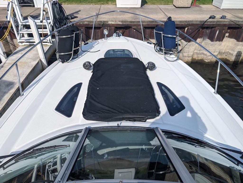 Sea Ray 330 Sundancer