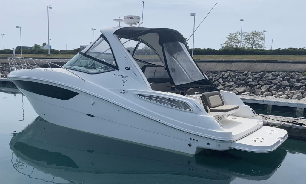 Sea Ray 330 Sundancer