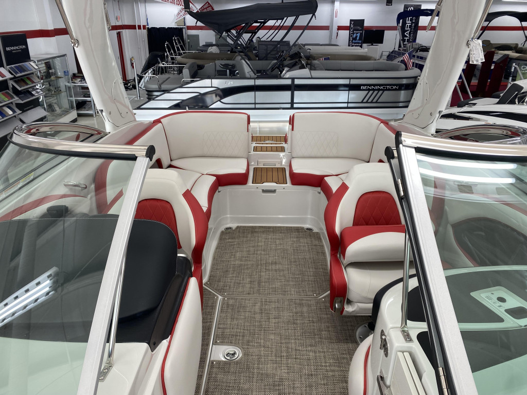 Crownline 270 SS