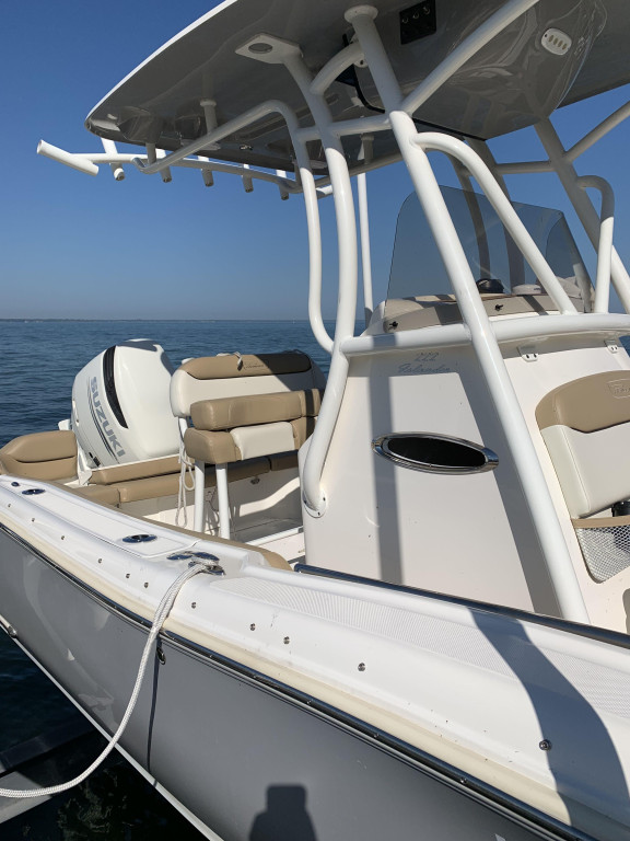 Pioneer 222 ISLANDER