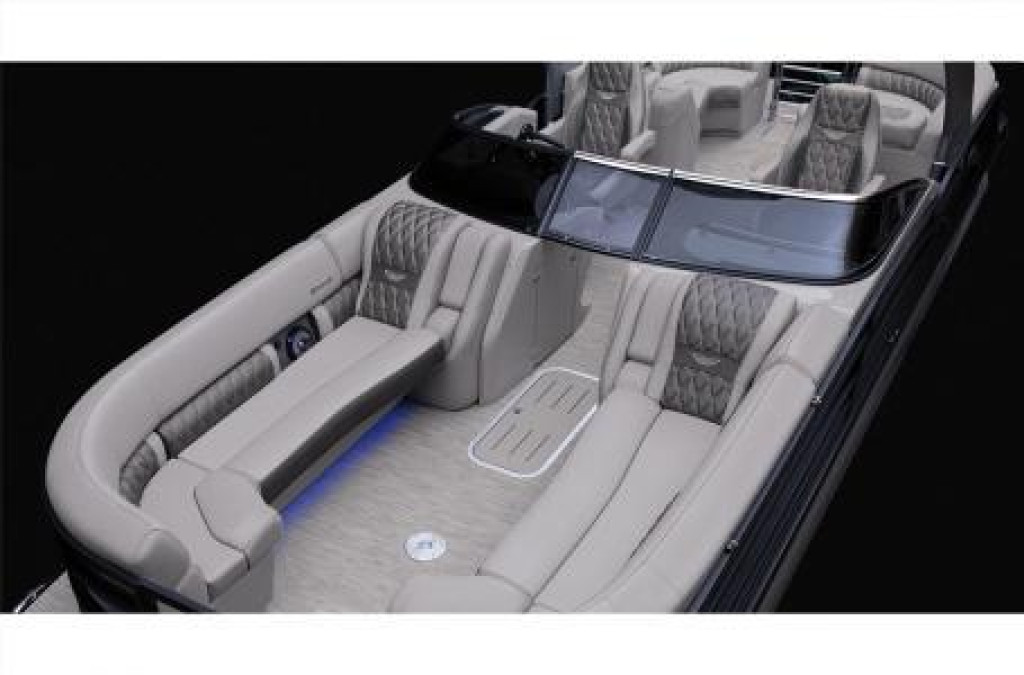 Bennington 25 RSR Tri