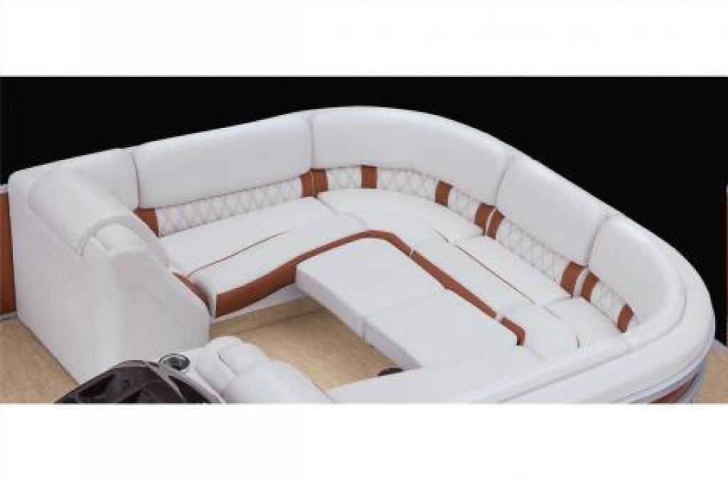 Bennington 25 RSR Tri