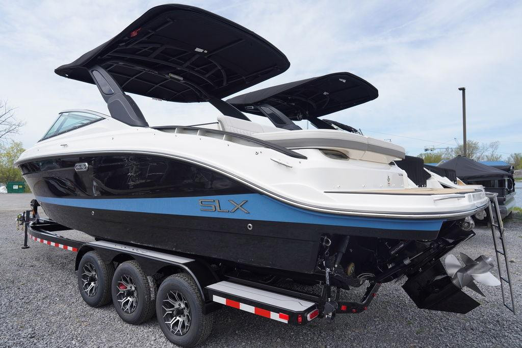 Sea Ray SLX