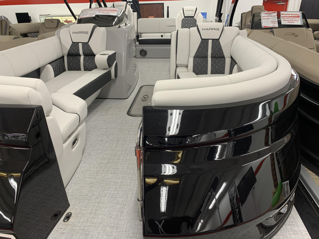 Harris Grand Mariner 230 Tri