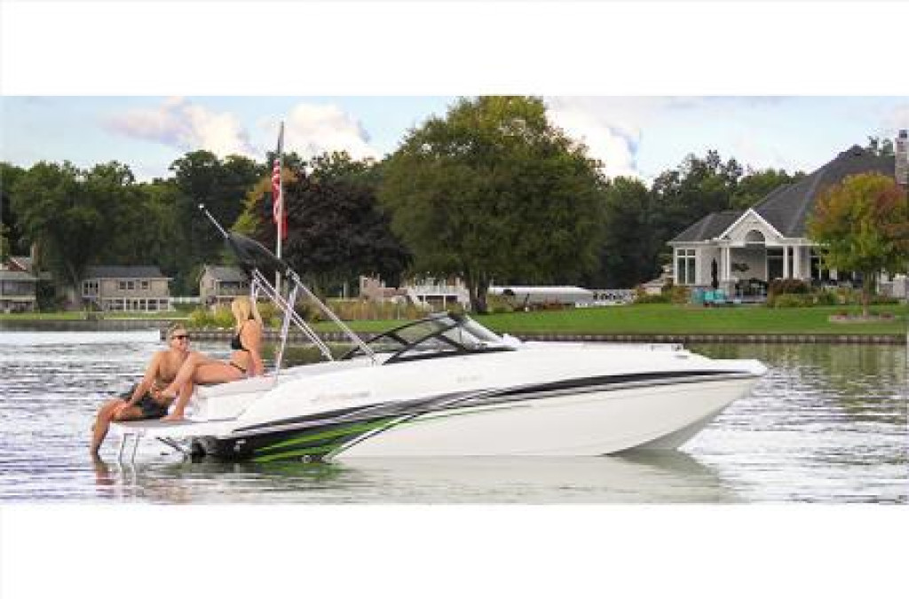 Hurricane SunDeck 187 IO