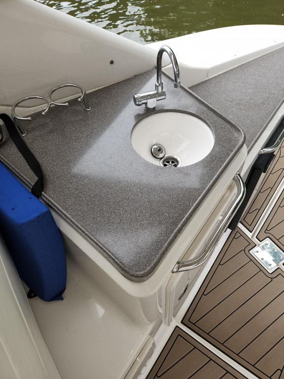 Regal 3360 Window Express