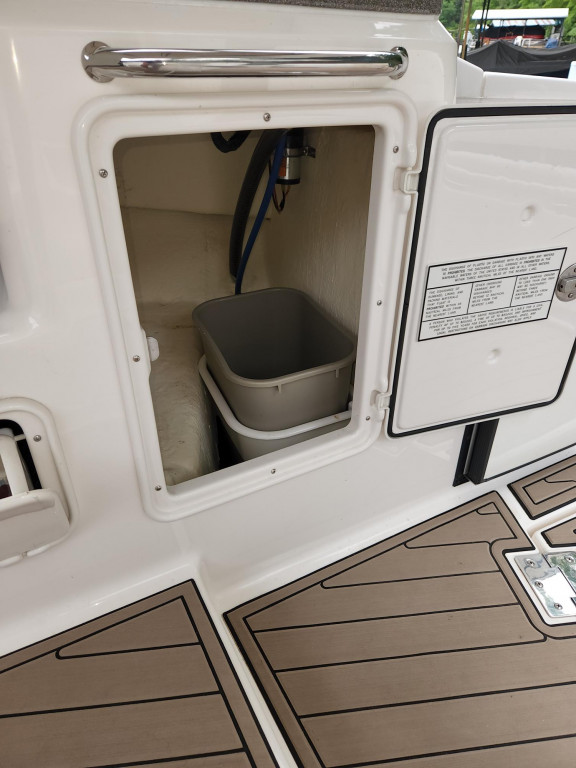 Regal 3360 Window Express