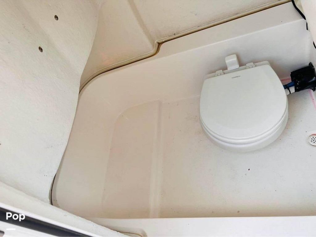 Sea Fox 228 Commander