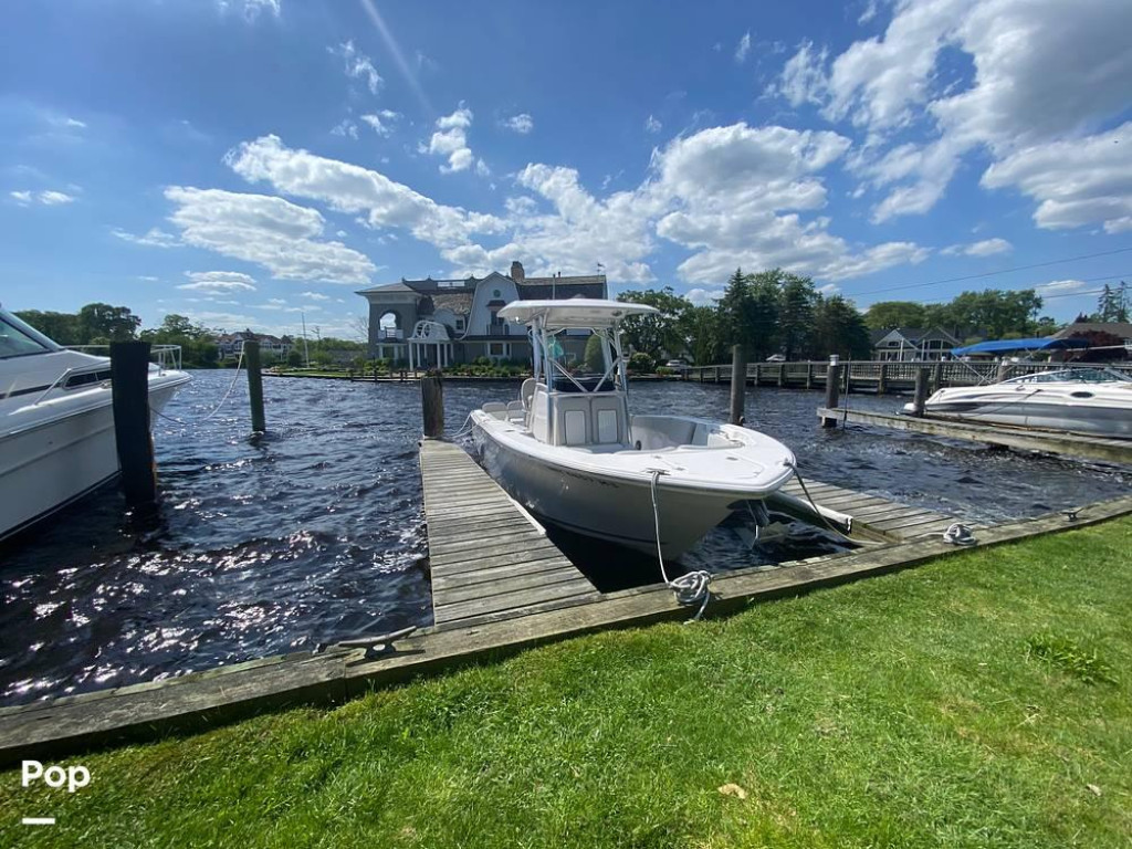 Sea Fox 228 Commander