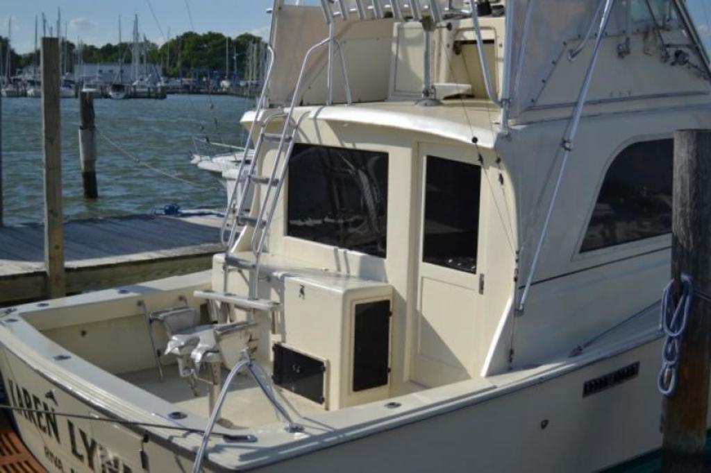 Pacemaker 36 Sportfish