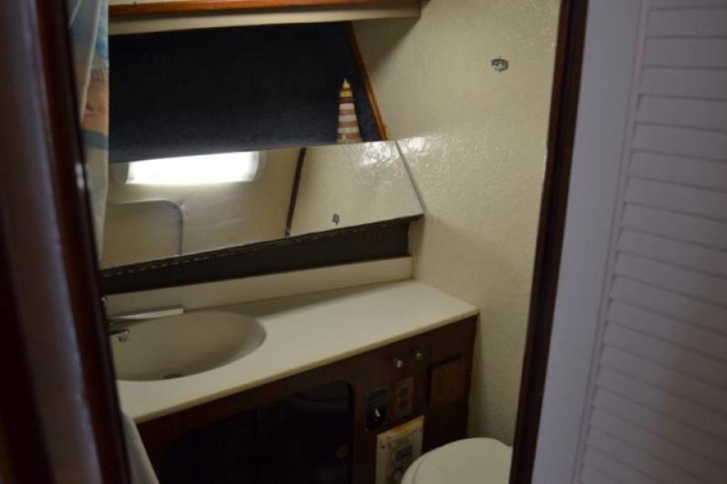 Pacemaker 36 Sportfish