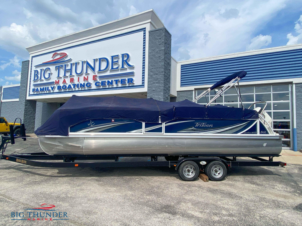 JC Tritoon SportToon 26TT