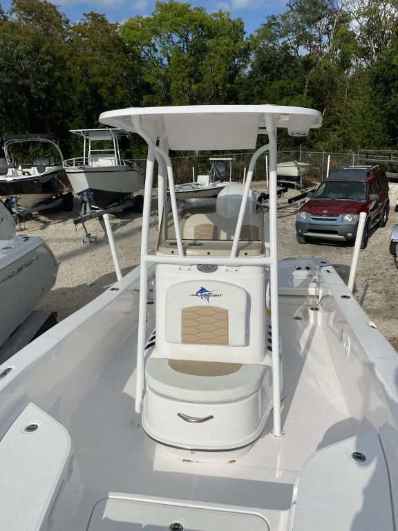 Aquasport 230 Pro Bay