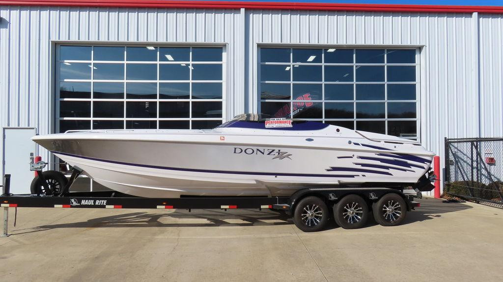 Donzi 28 ZX