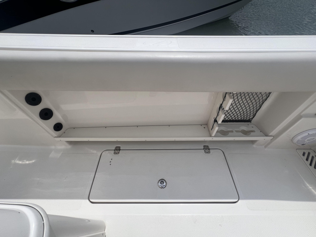 Sailfish 290 Center Console
