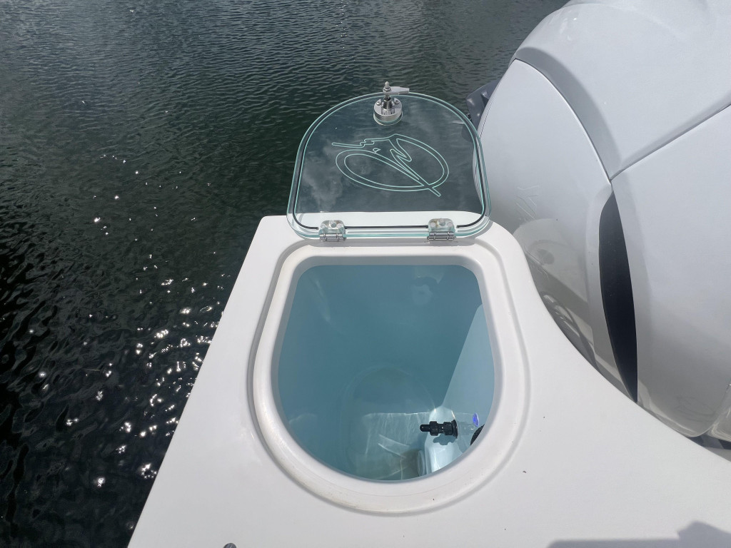 Sailfish 290 Center Console