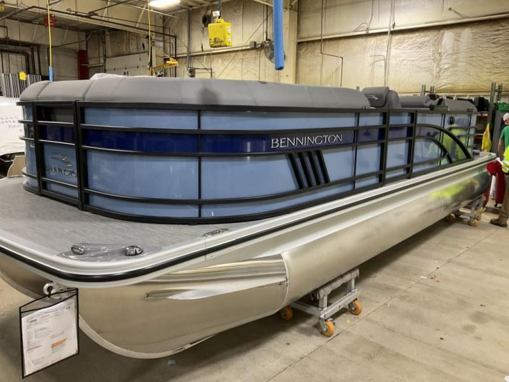 Bennington 23 LXSR Tri