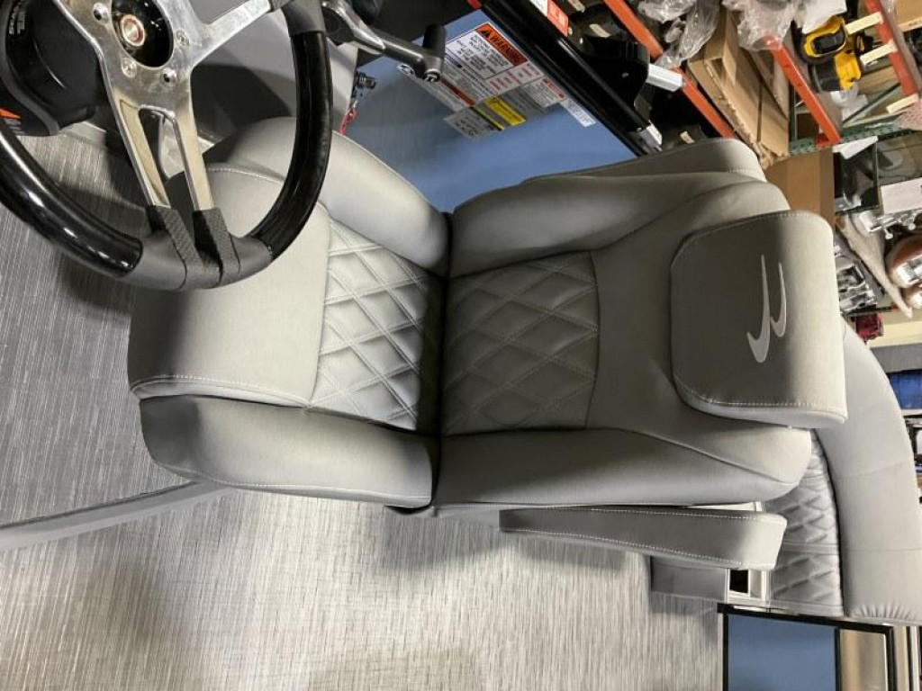 Bennington 23 LXSR Tri