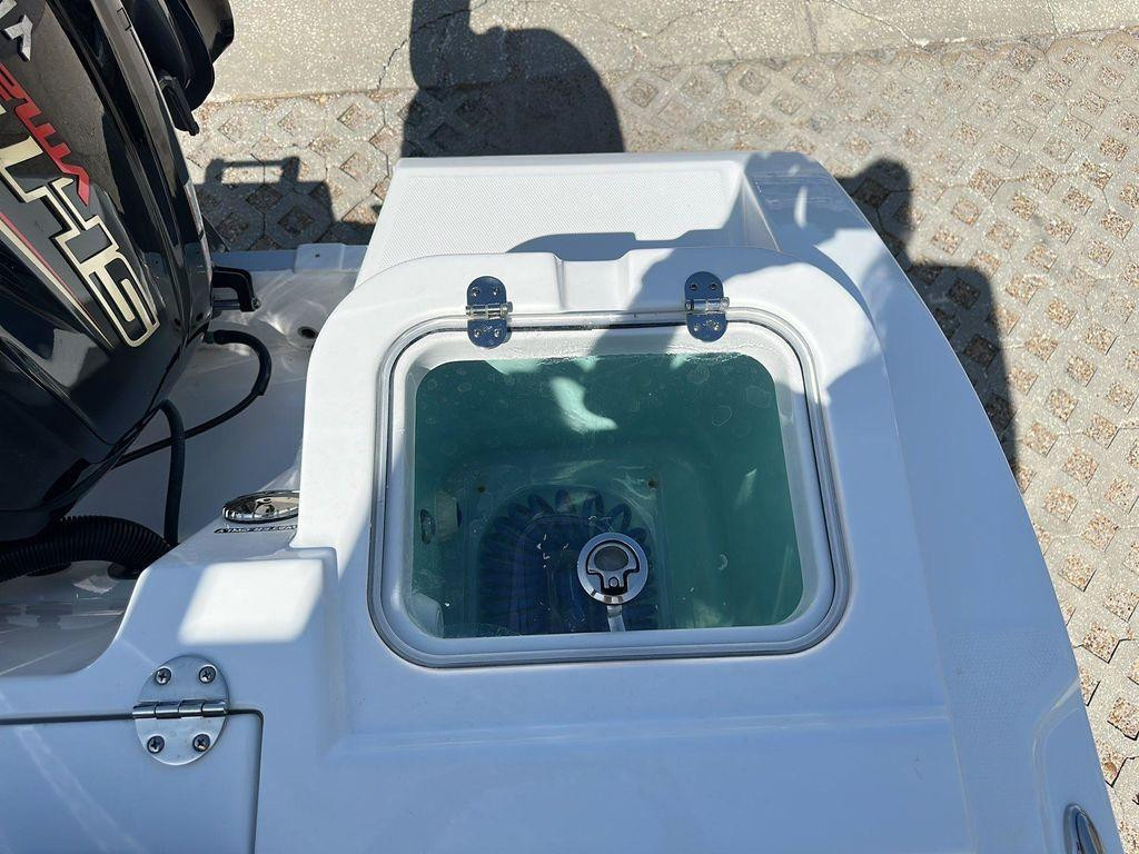 Nautic Star 222 OS OFFSHORE