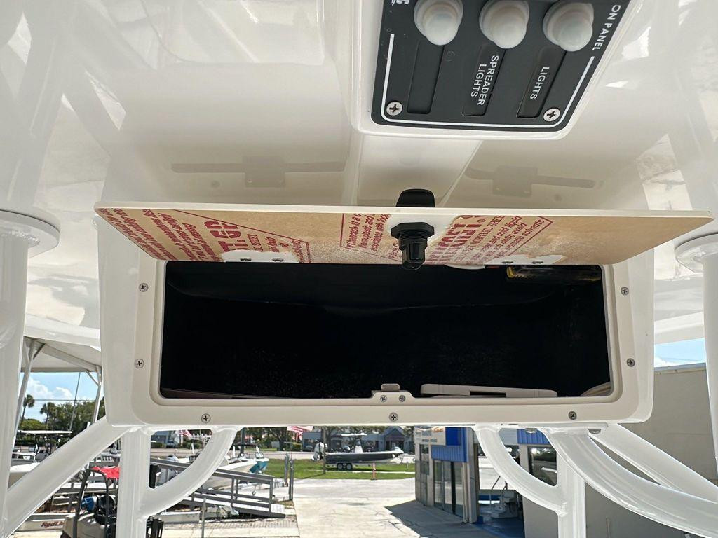 Nautic Star 222 OS OFFSHORE