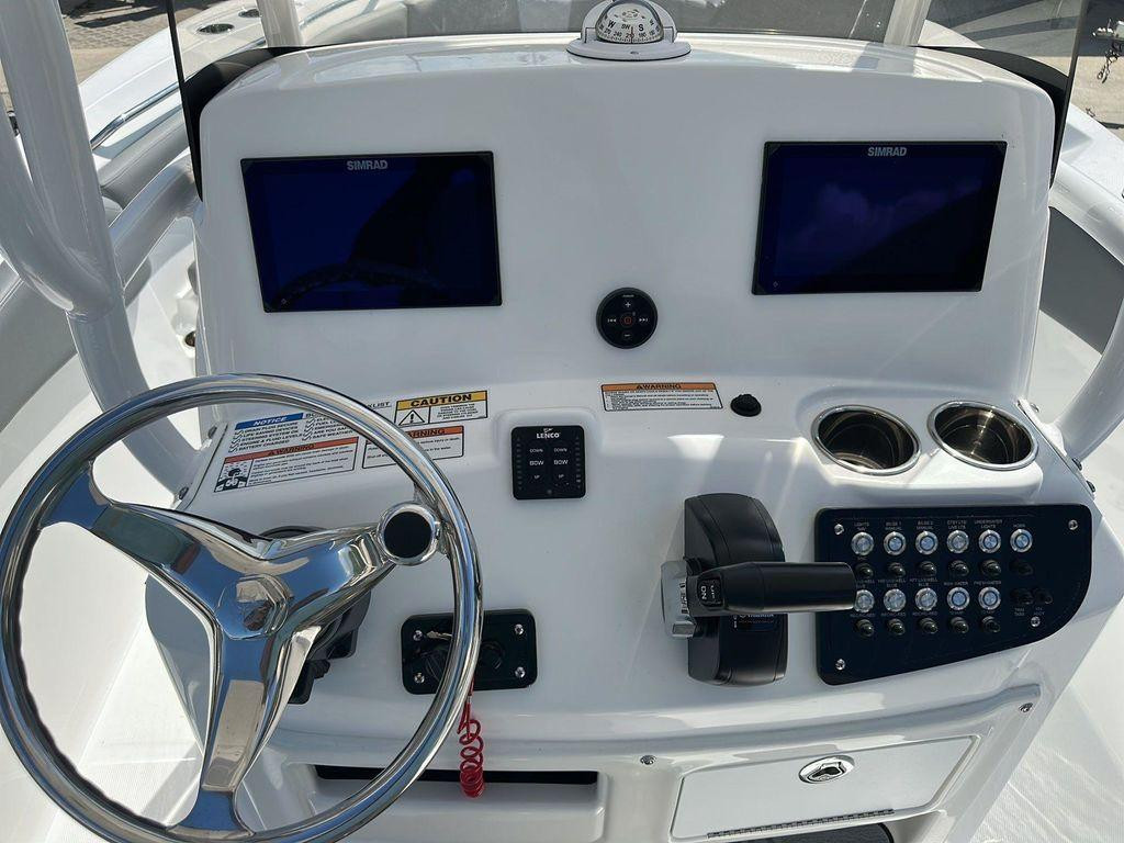 Nautic Star 222 OS OFFSHORE