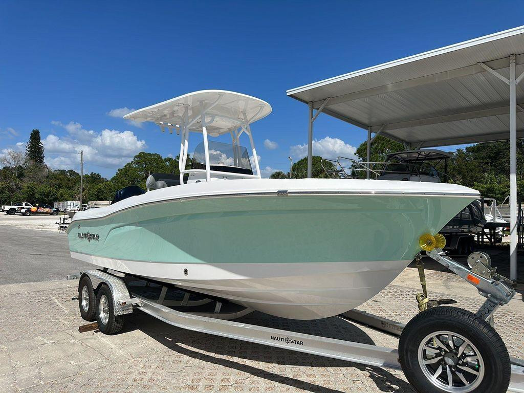 Nautic Star 222 OS OFFSHORE