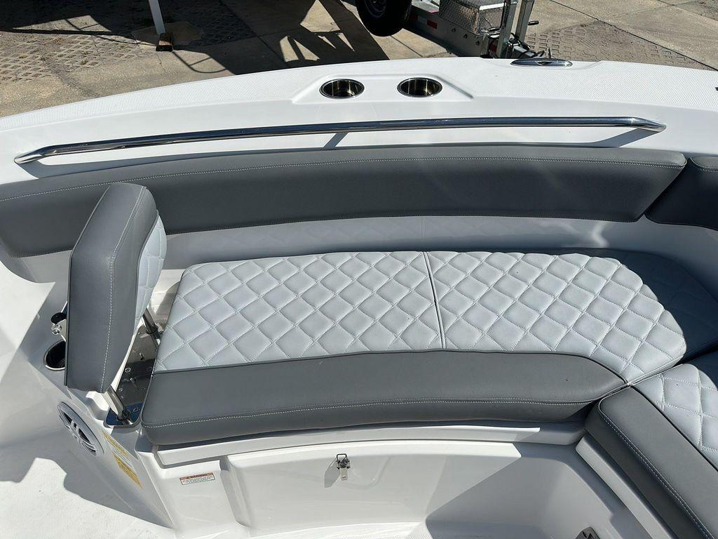 Nautic Star 222 OS OFFSHORE