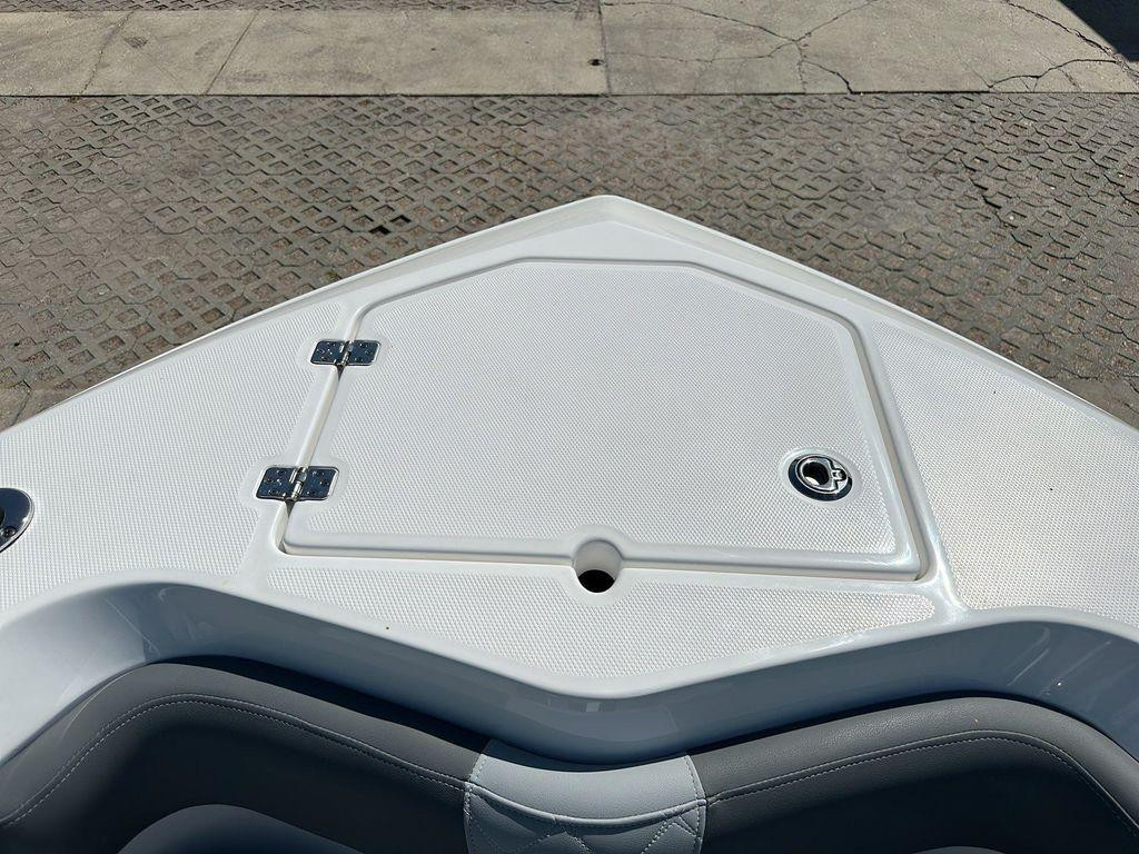 Nautic Star 222 OS OFFSHORE