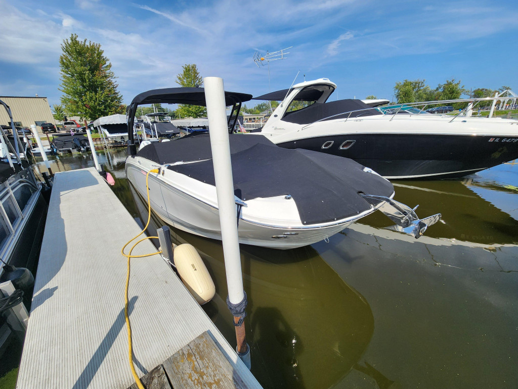 Sea Ray 290 SPX OB