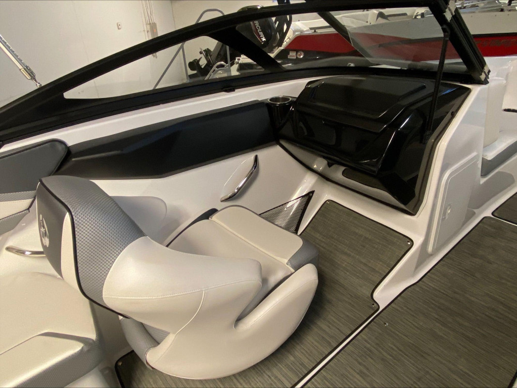 Scarab 215 ID Impact