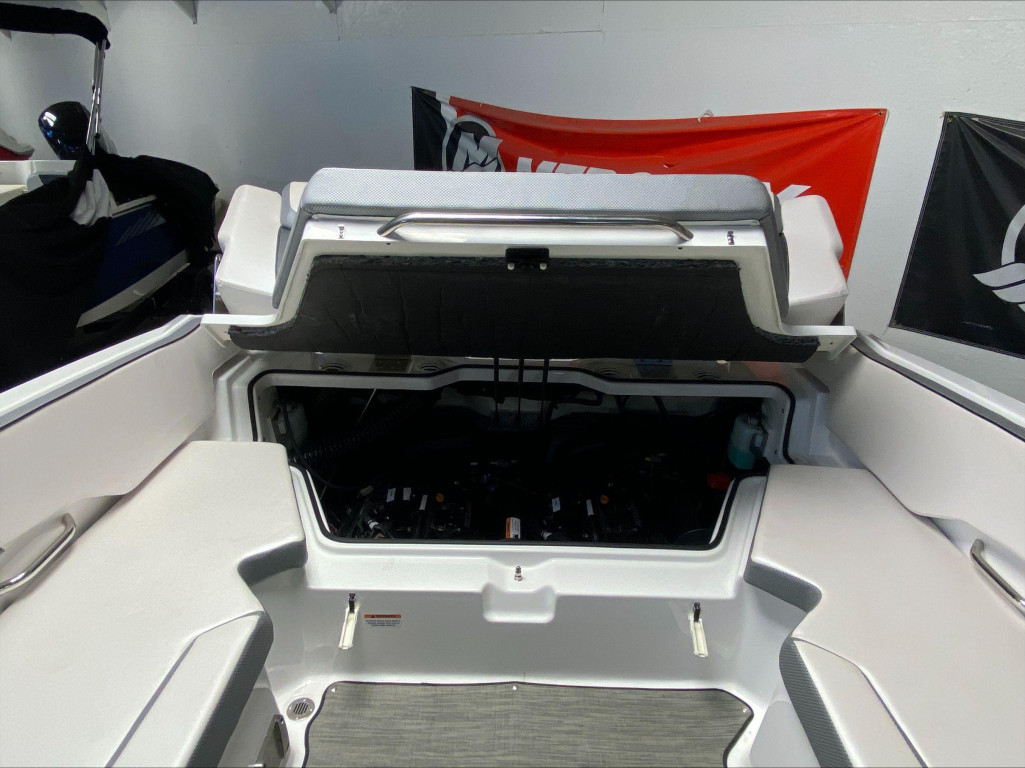 Scarab 215 ID Impact