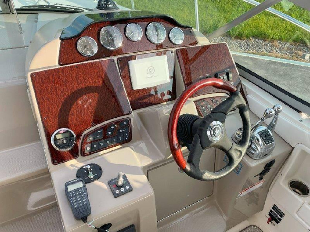 Sea Ray 330 Sun Dancer