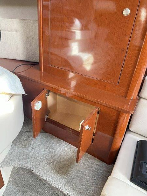 Sea Ray 330 Sun Dancer