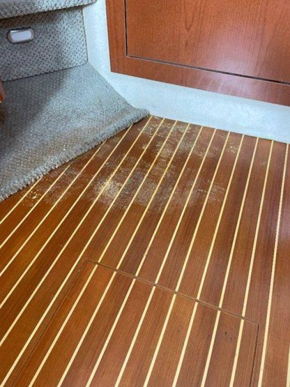 Sea Ray 330 Sun Dancer