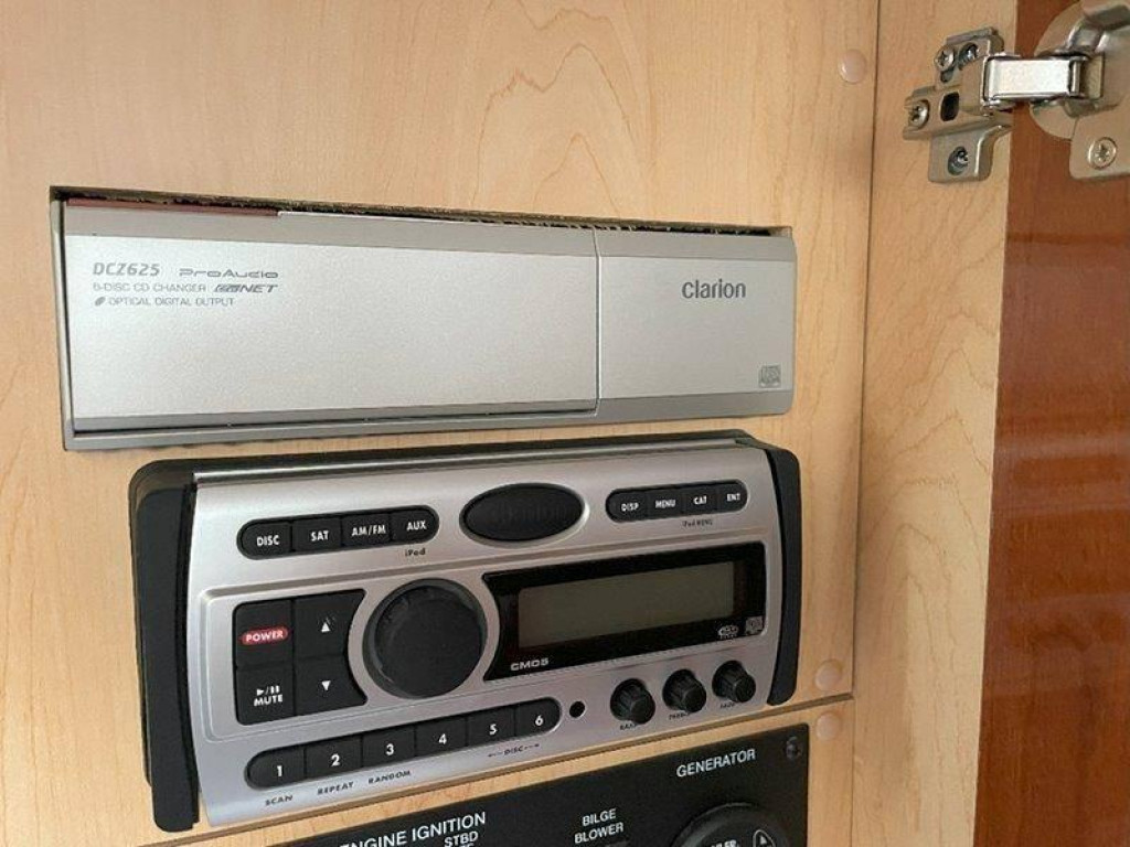 Sea Ray 330 Sun Dancer