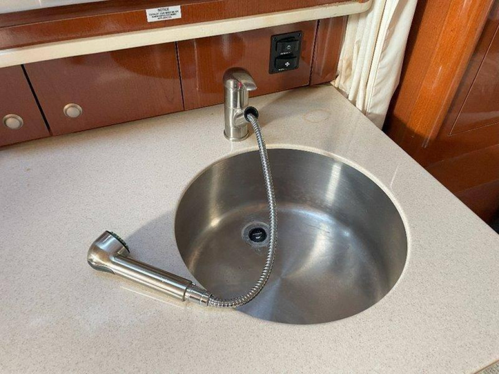 Sea Ray 330 Sun Dancer