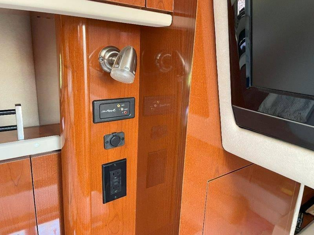 Sea Ray 330 Sun Dancer