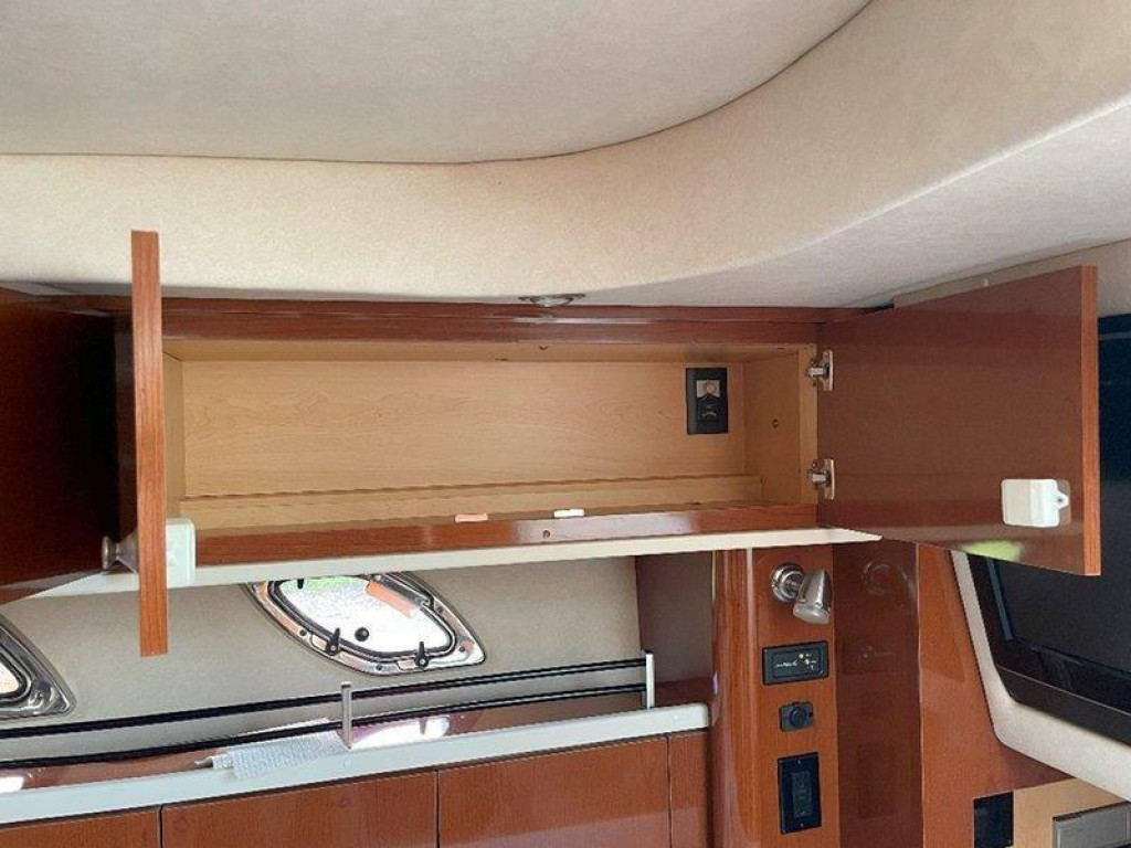 Sea Ray 330 Sun Dancer