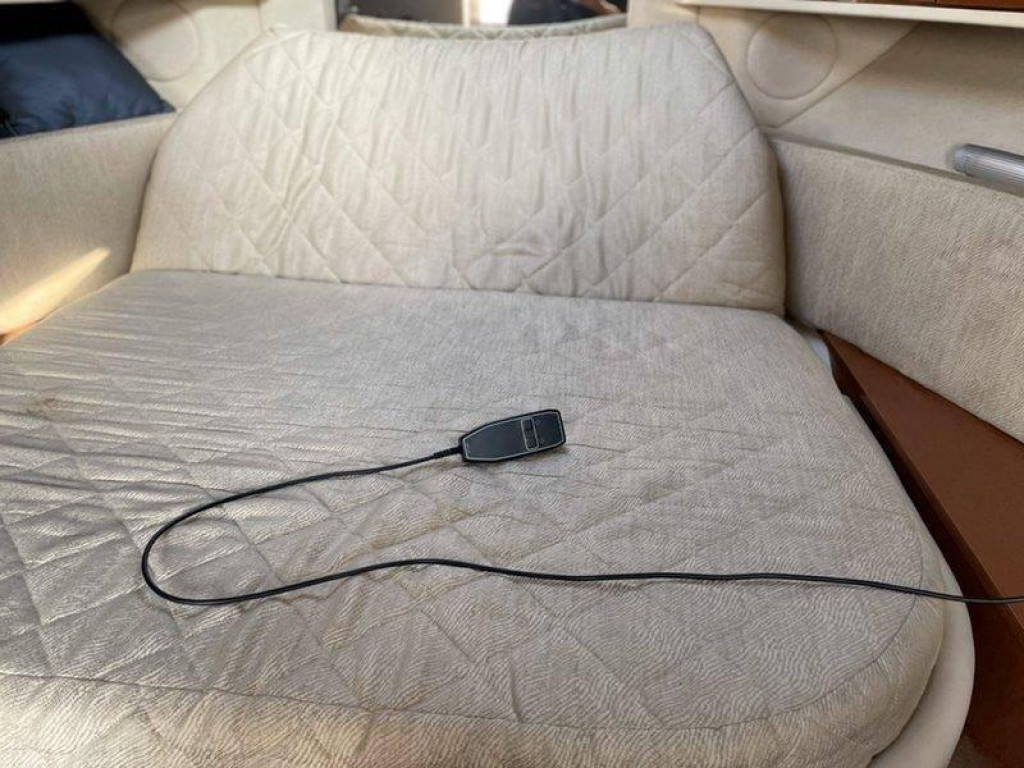 Sea Ray 330 Sun Dancer