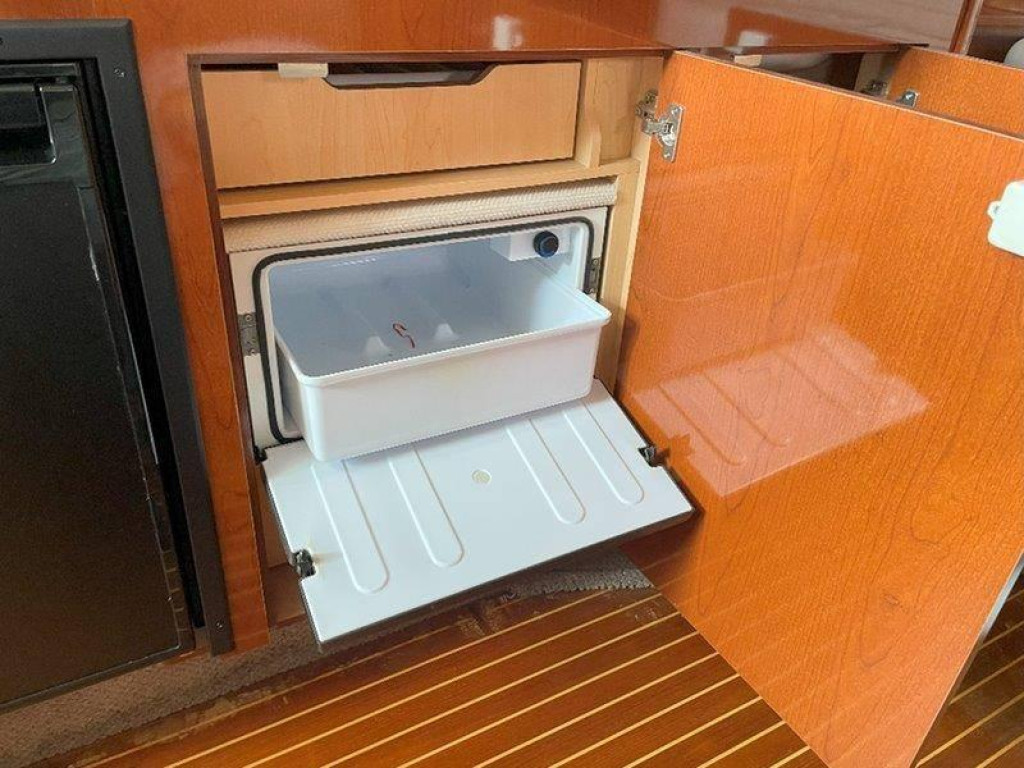 Sea Ray 330 Sun Dancer