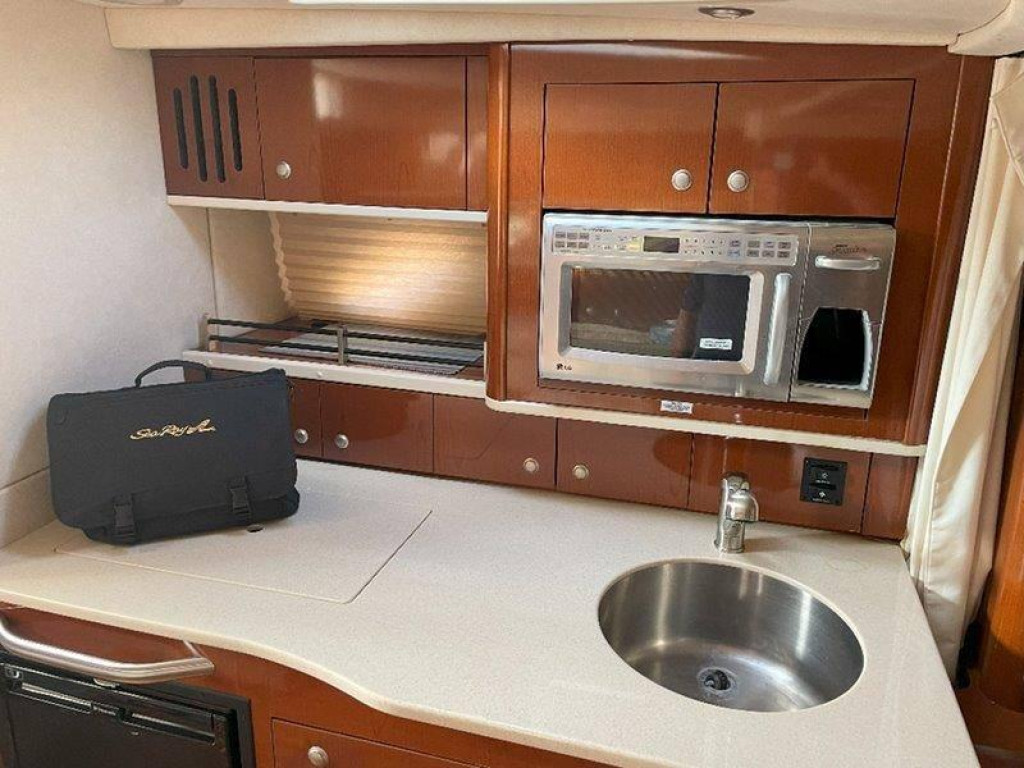 Sea Ray 330 Sun Dancer